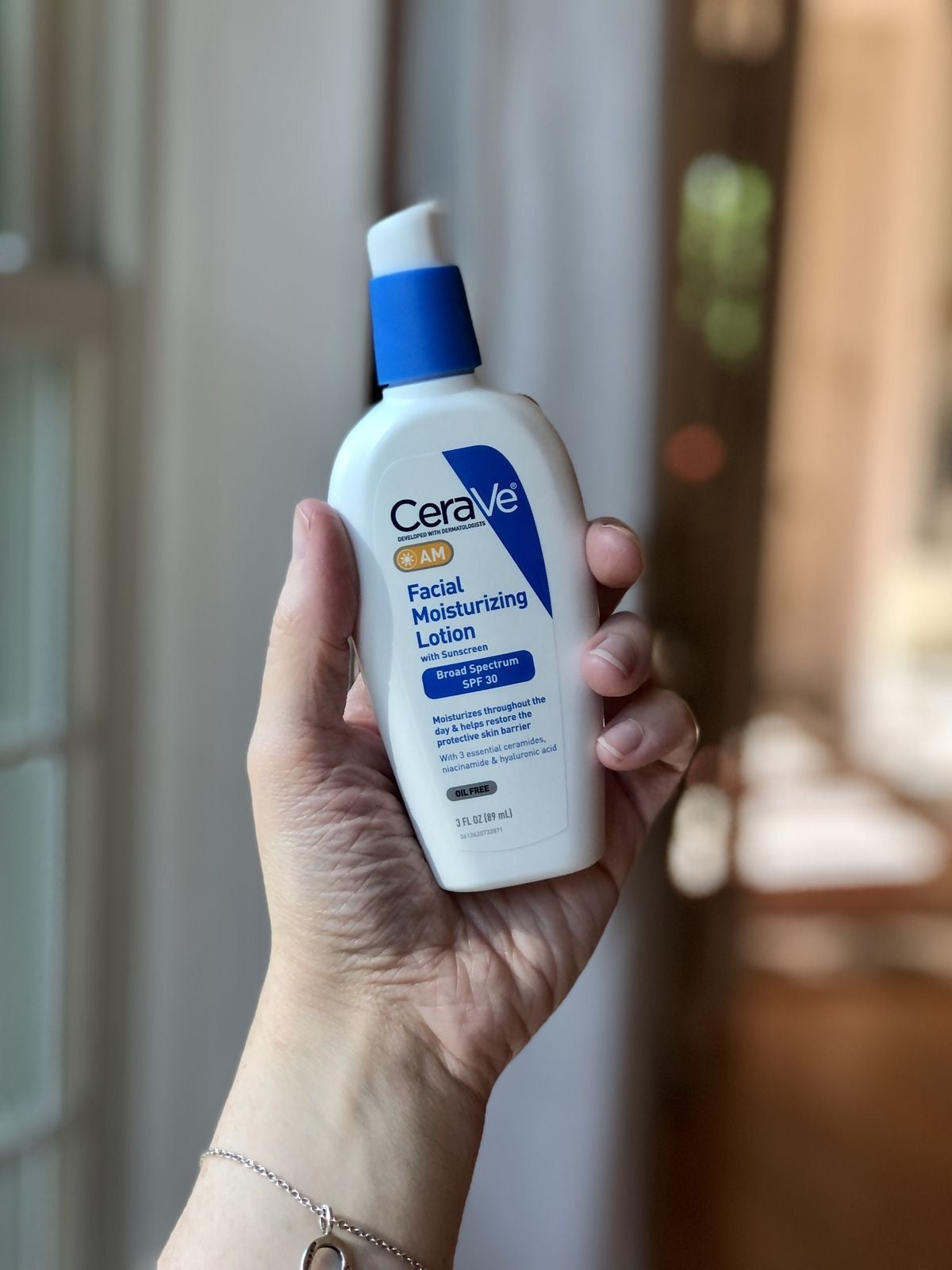 CeraVe AM Facial Moisturizing Lotion with Broad Spectrum SPF 30