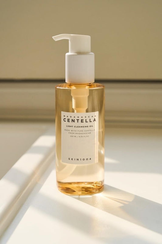 Madagascar Centella Light Cleansing Oil